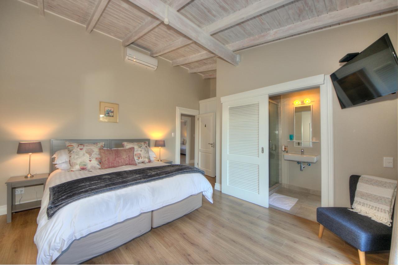 Amberhall Guesthouse Йоханнесбург Экстерьер фото